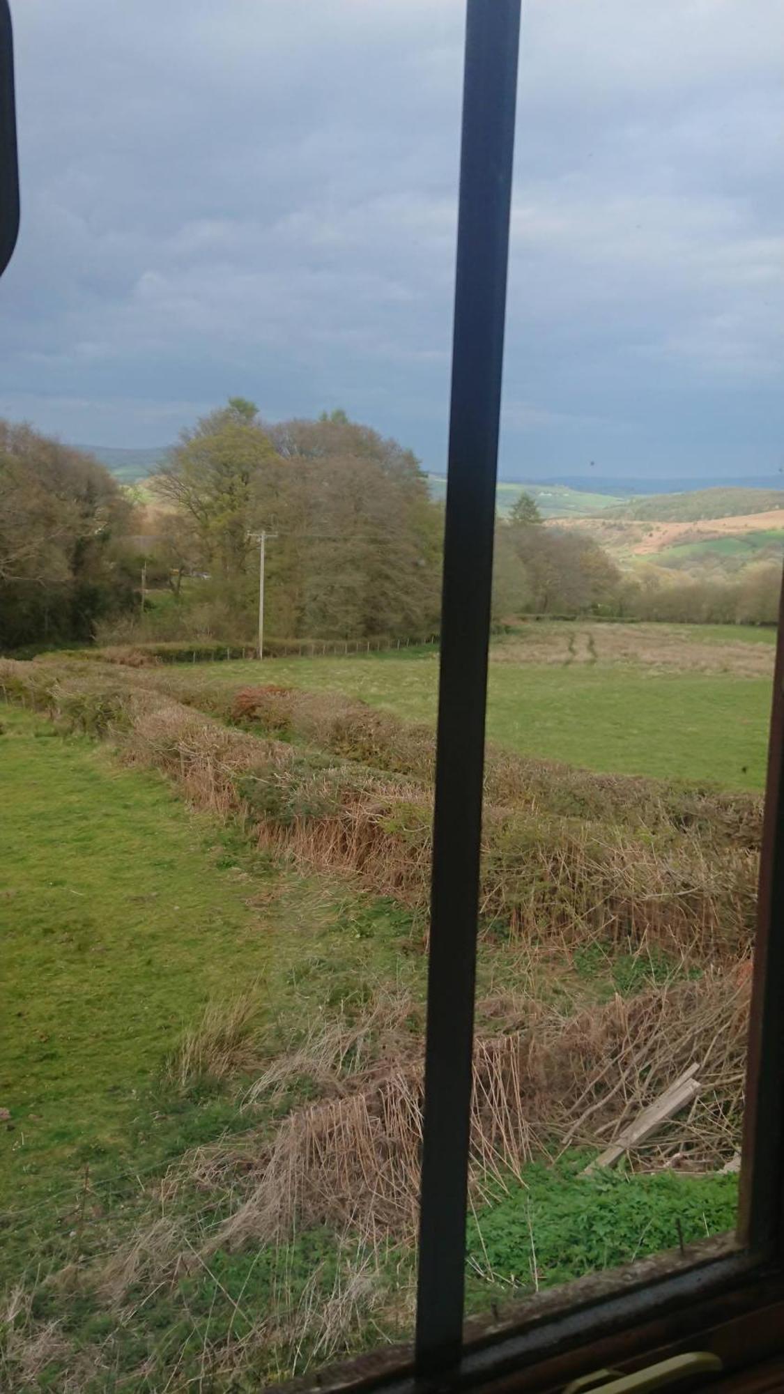 The Barn Annexe, Cefn-Yr-Allt Crickadarn Exterior foto